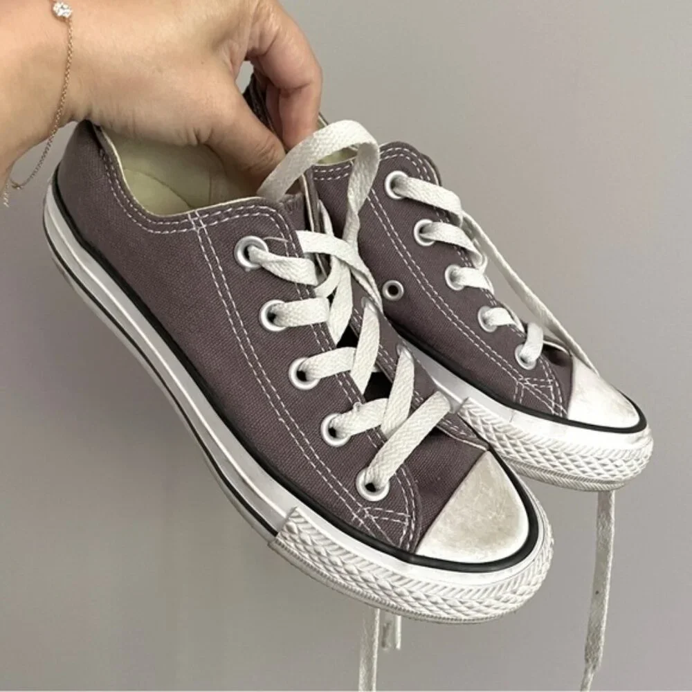Converse Gray Chuck Taylor All Star Low - 4.5US, Unisex 🇺🇸